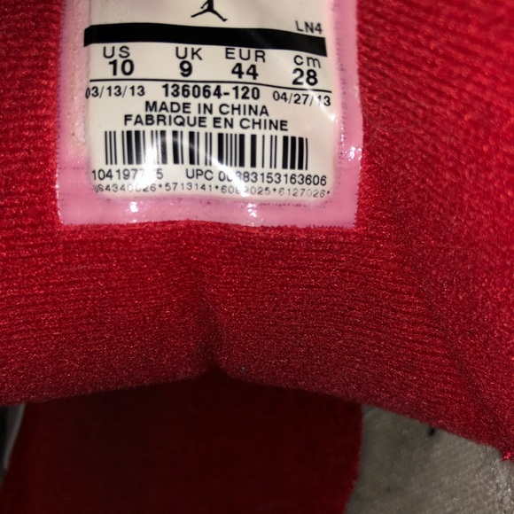 Jordan “Fire Red 3s” size 10 - Picture 6 of 6